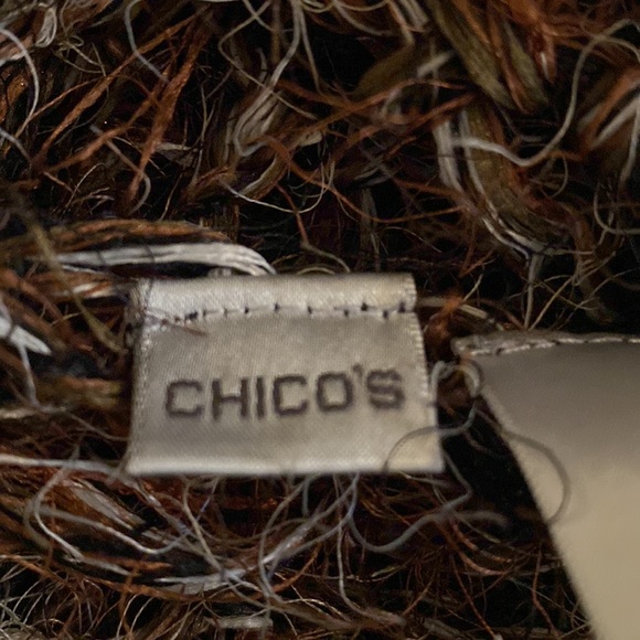 Chico’s boho hippie artsy scarf to be worn so many ways. Spoof up any outfit. - Picture 12 of 13